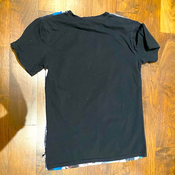 DC graphic tee - Picture 2 of 3